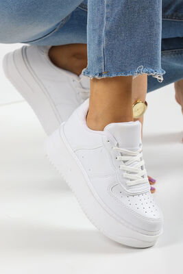 1243 Kalın Yüksek Taban Siyah Beyaz Spor Ayakkabı Sneakers - 1