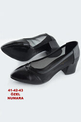 ISPARTALILAR - 151 Kısa Topuk Siyah Stiletto Büyük Numara Kadın Topuklu Ayakkabı 41-42-43