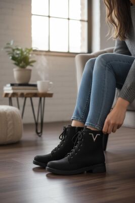 4570 Kaymaz Taban Fermuarlı Bağcıklı Günlük Kadın Bot Postal Kadın Bot - 1