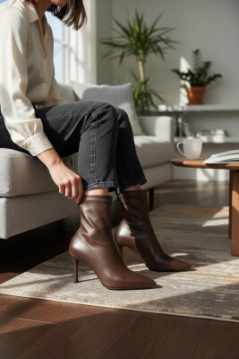 564FD Günlük Fermuarlı Kadın Topuklu Bot Ayakkabı İnce Topuk Klasik Topuklu Bot - ISPARTALILAR