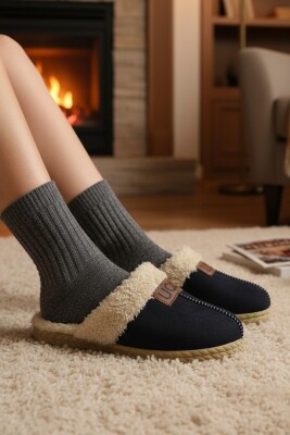 95FX Kışlık Ev Terliği Yünlü Ev terliği Kadın Kışlık Terlik - ISPARTALILAR
