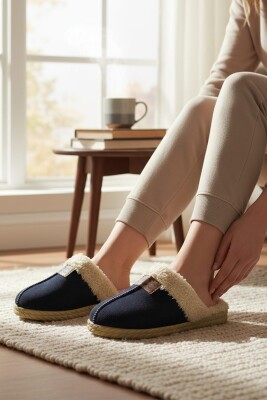 95FX Kışlık Ev Terliği Yünlü Ev terliği Kadın Kışlık Terlik - 16